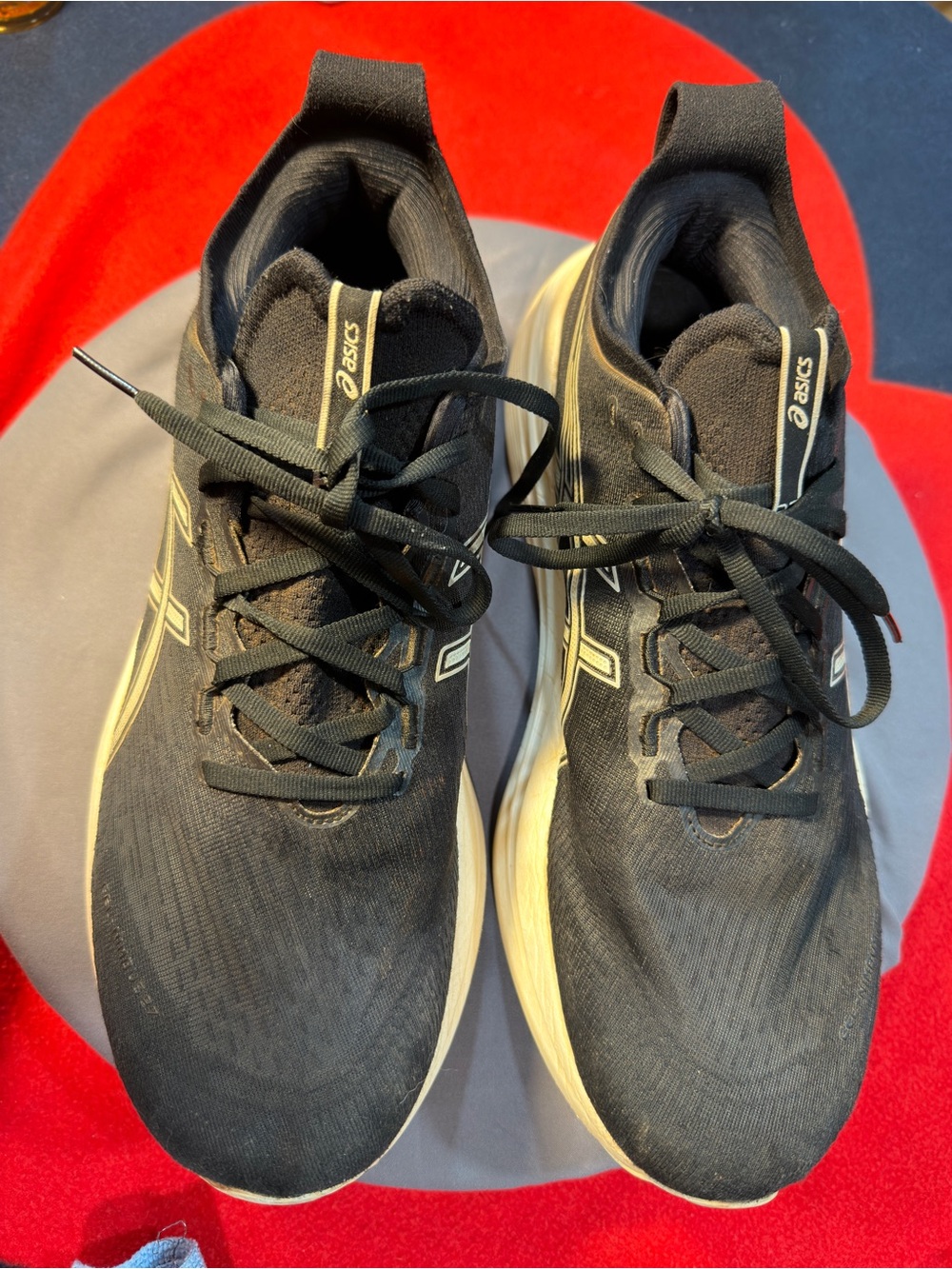ASICS Gel Nimbus Size 13 Black Running Sneakers -Used